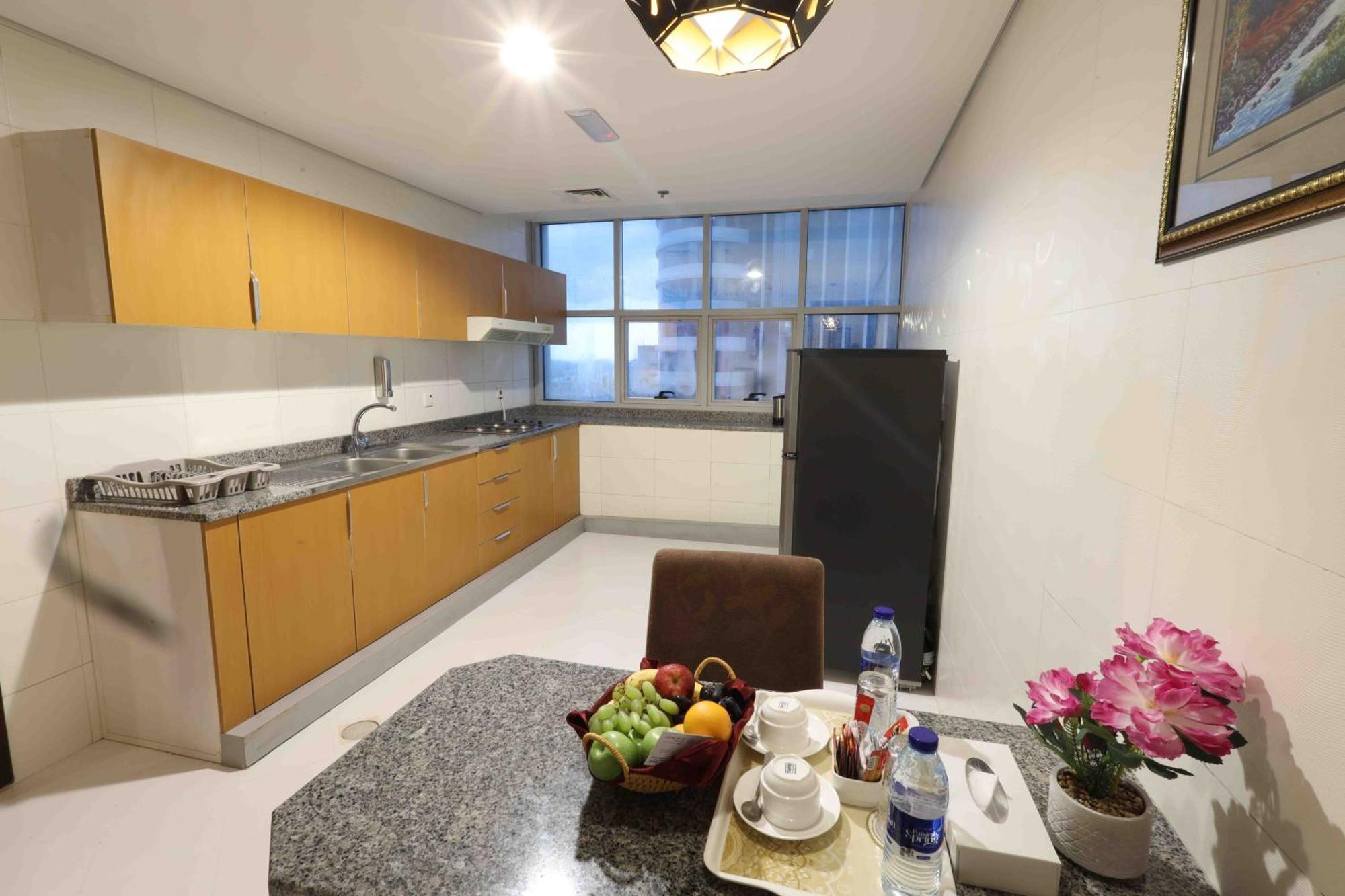 Tower 4*